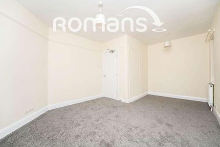 Newcroft Close, Hillingdon, UB8 - Photo 4