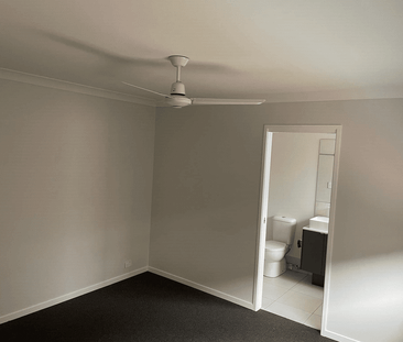 2/2 Seagrass St, Deception Bay, Qld 4508 - Photo 5