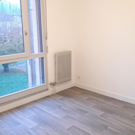 Appartement T3 à louer à Cluses - Photo 1