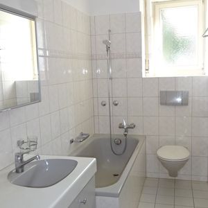 zentrale 4.0 Zimmerwohnung befristet bis 31. März 2026 - Foto 3