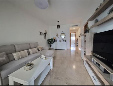 Alquiler de piso en Avenida del Carmen, 45 - Photo 2