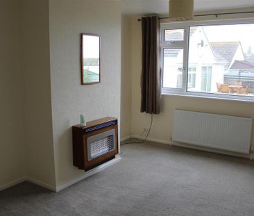 2 bedroom detached bungalow to rent - Photo 1