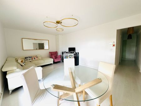 Location Appartement 4 pièces 87m² - Photo 2