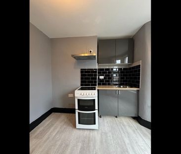 1 Bed Flat, Hothfield Road, CH44 - Photo 3