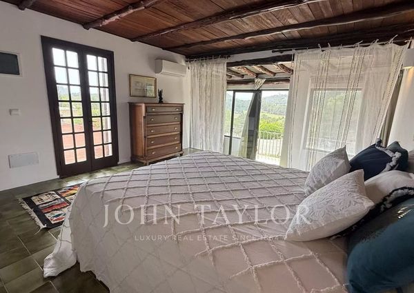 Cala Llonga, Balearic Islands 07849