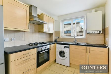 Fonthill Court, Cottington Road, Hanworth Feltham, TW13 6AF - Photo 4