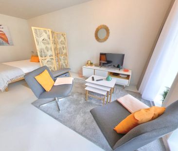 Furnished Premium studio with parking space available - Nyon - Photo 1