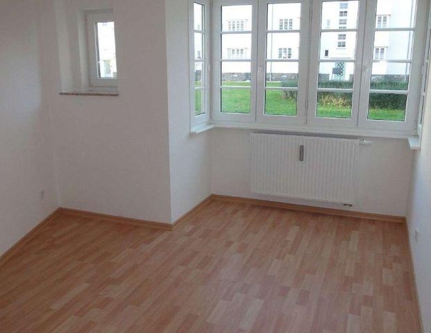 frei ab 1.3.26 ! Wohnen am Heimgarten !! geräumige Küche - Stellplatz - Foto 1