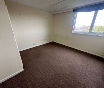 Williams Close, Rowner, Gosport - Photo 1