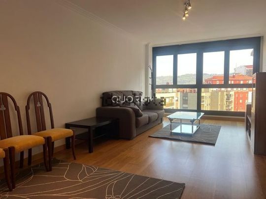 Alquiler de piso en Calle Xenpelar - Photo 1