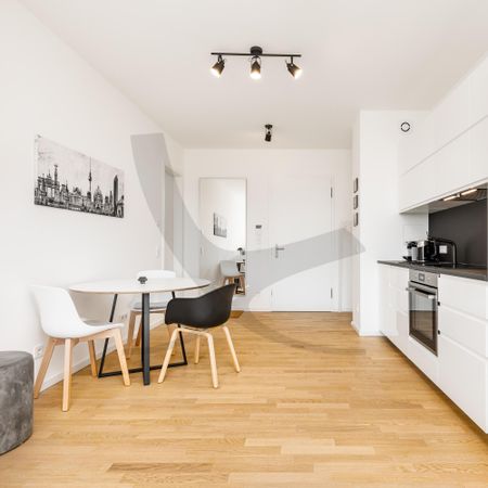 Modern Urban Life - Photo 2