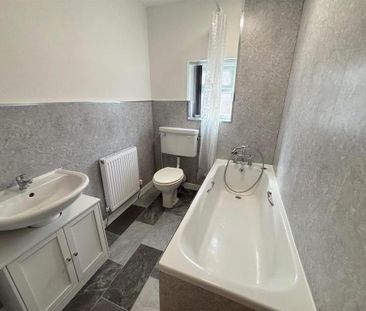 2 bedroom terraced house to rent - Photo 6