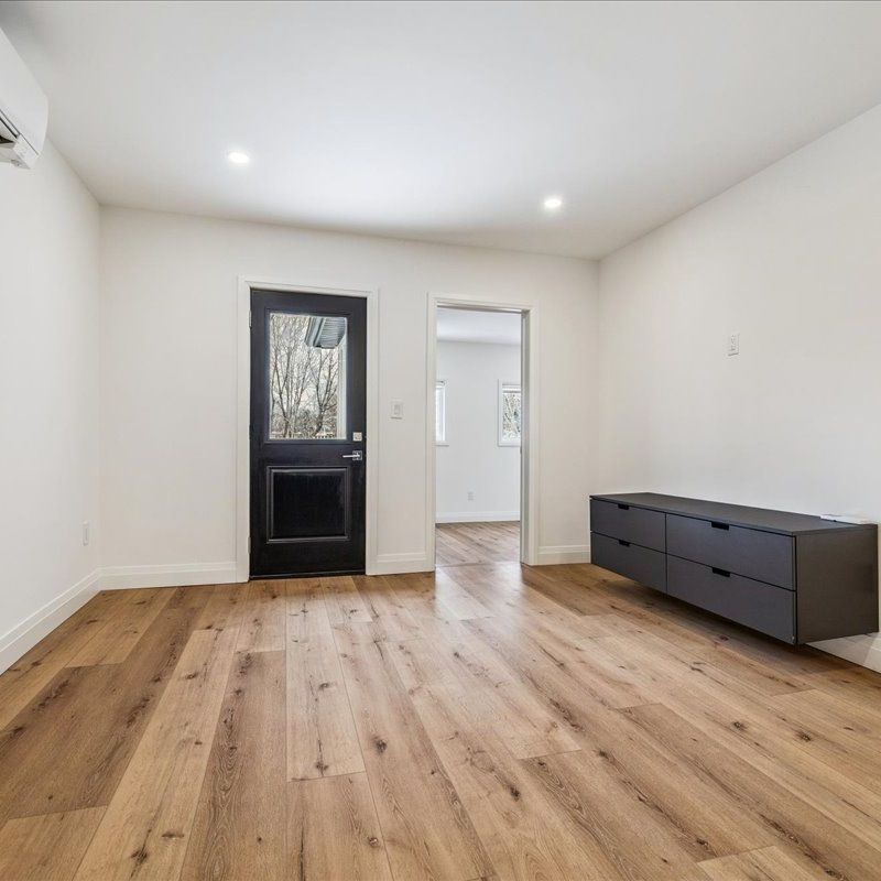 For Lease - 128 Gage Avenue Unit# 2, Hamilton, Ontario - Photo 1