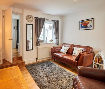 Overton Terrace - Photo 3