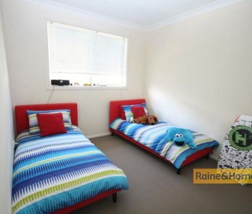 Neat & Tidy 2 Bedroom Unit - Photo 5