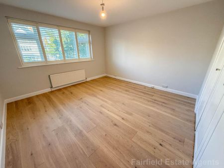 3 bedroom detached house to rent - Photo 4