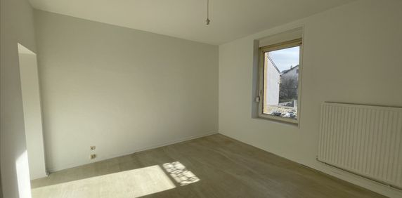 Location Appartement 2 pièces 46m² - Photo 2