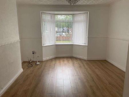 Central Avenue, Liverpool, Merseyside, L24 - Photo 2