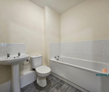 2 bedroom flat to rent - Photo 6