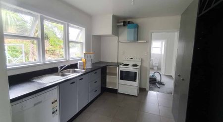 10 Redwood Ave Tawa - Photo 4