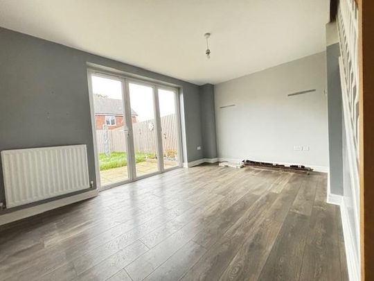 2 bedroom semi-detached house to rent - Photo 1