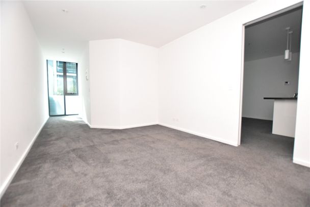 814/151 City Road - Photo 1
