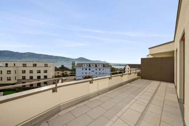 Newly built apartment in a fantastic location directly on the lake in Rapperswil-Jona - Photo 1