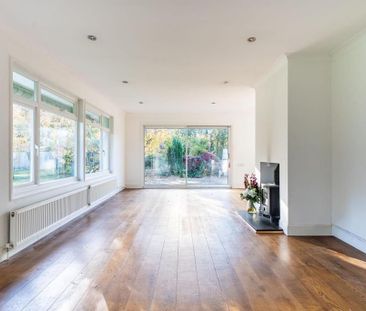 3 bedroom bungalow to rent - Photo 1