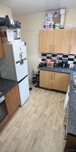 Room in a Shared Flat, Green Lane, IG3 - Photo 3