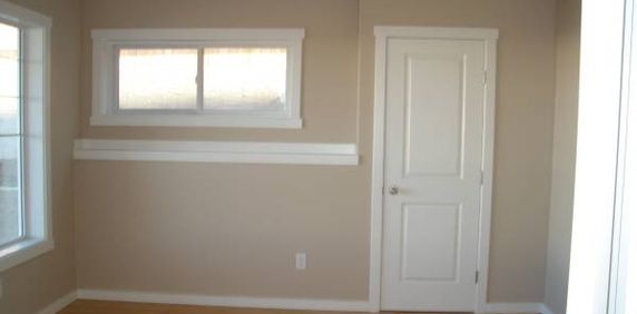 Newer 1 Bedroom Walkout Suit in Terwillegar Towne Incl Utilit Nov 1st - Photo 2