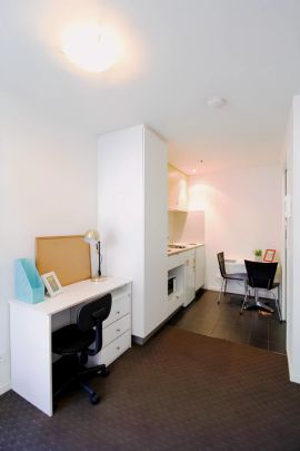 Standard Studio with balcony - Photo 1