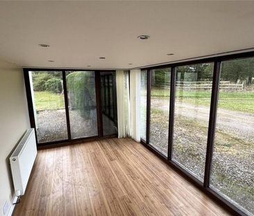 3 bedroom detached house to rent - Photo 3