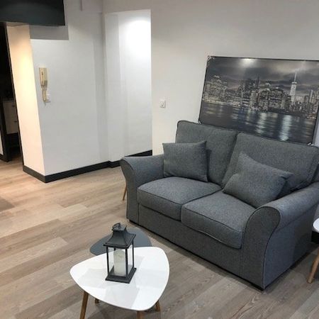 Location Appartement 2 pièces 35m² - Photo 3
