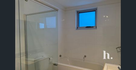 Modern Two bedroom Apartment in the Heart of Wareemba Village - Photo 5