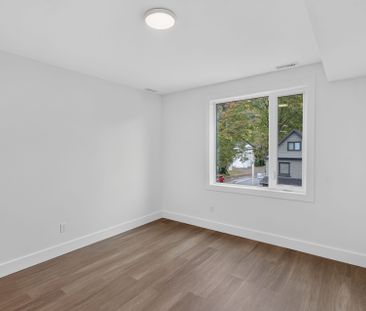 For Lease - 332 KING Street Unit# 3, Hamilton, Ontario - Photo 4