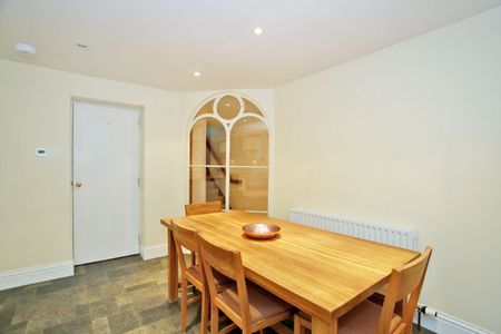 4 bedroom semi-detached house to rent - Photo 4