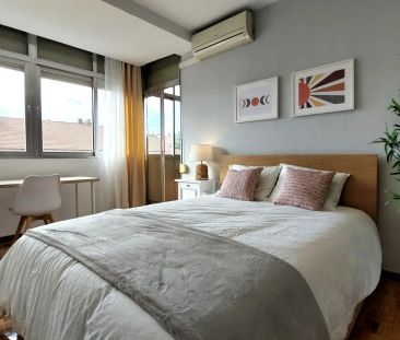 Room in shared apartment in Madrid - Photo 4