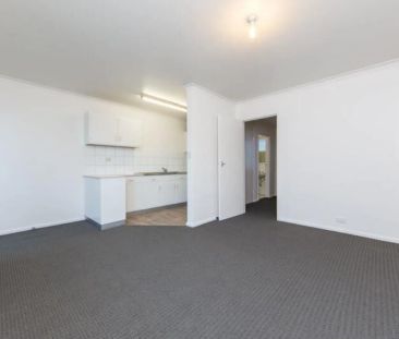 Unit 14/100 Rowena Parade, Richmond. - Photo 4