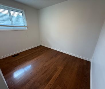For Lease - 541 Chamberlain Road Unit# Upper, Burlington, Ontario - Photo 1
