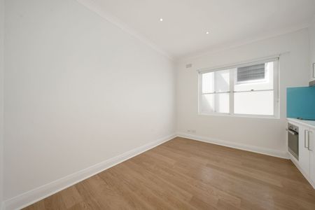 Unit 5/123 Brighton Boulevard, North Bondi - Photo 2