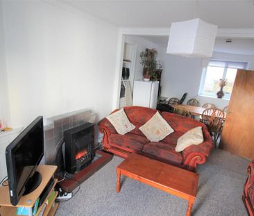 5 bedroom house to rent - Photo 1