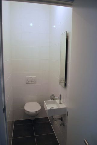 Appartement te huur - Foto 4