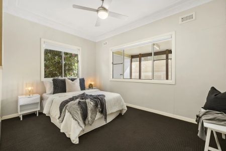 2 Bedroom Home - Photo 4
