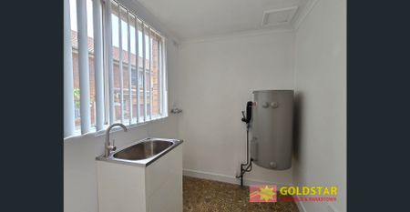 ULTRA-CONVENIENT LOCATION - Photo 5