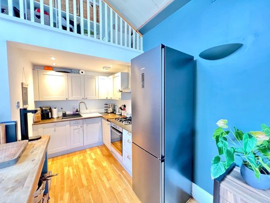 1 Bed Flat, Welmar Mews, SW4 - Photo 1
