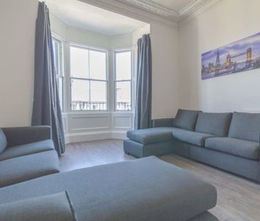 10 bedroom flat share to rent - Photo 1