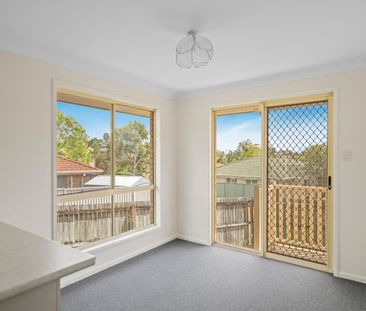 Spacious 3 Bedroom Home in a Quiet, Convenient Location - Photo 3