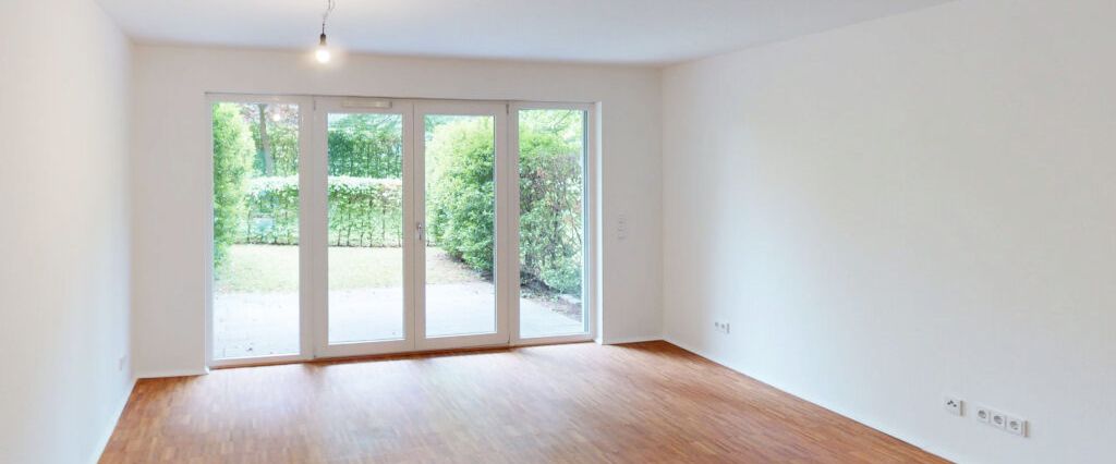 Ihr neues Zuhause: Moderne 2-Zimmer-Wohnung im EG mit EBK - Photo 1