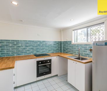 2 Crestview Street, Loganlea QLD 4131 - House For Rent | Domain - Photo 4