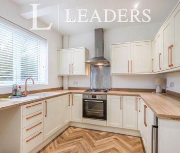 3 bedroom terraced house to rent - Photo 4